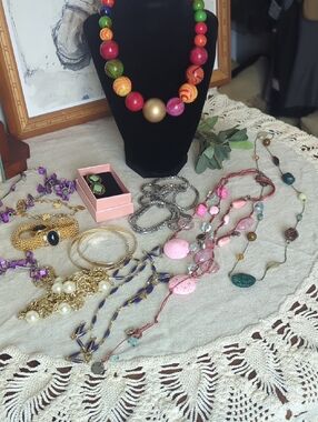 Art to Wear Jewelry Collection | 11pc Curated Statement Wear Or Reseller Lot